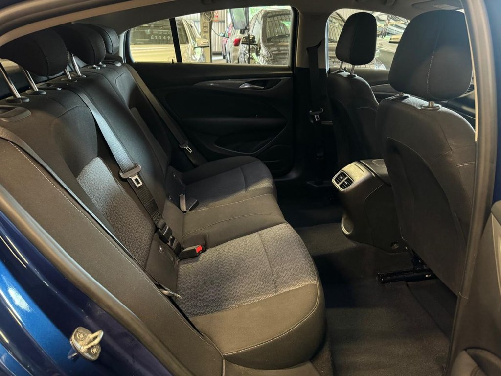 Used Vauxhall Insignia 2019 for sale - 77991098: Photo 11