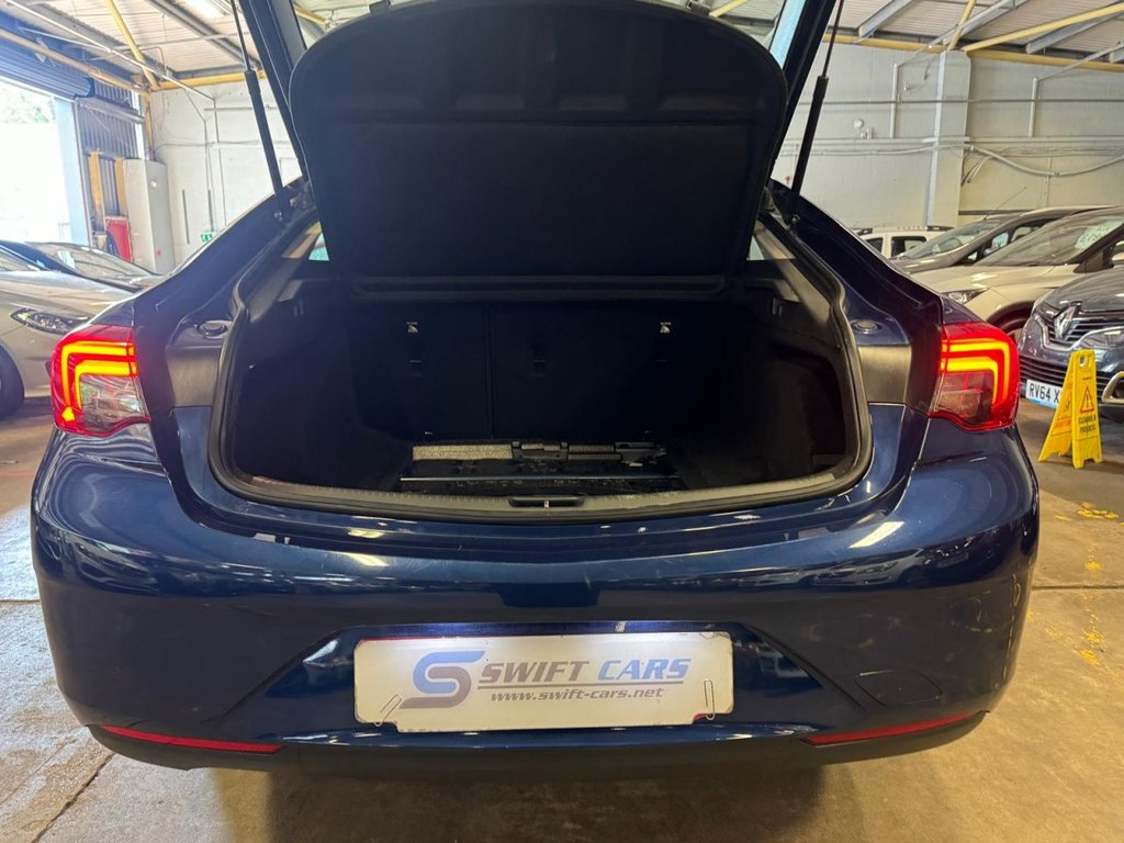 Used Vauxhall Insignia 2019 for sale - 77991098: Photo 12