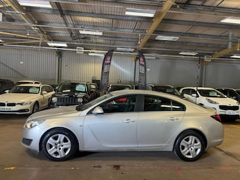Used Vauxhall Insignia 2016 for sale - 78749310: Photo
