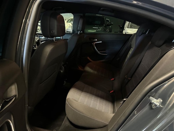 Used Vauxhall Insignia 2013 for sale - 75798219: Photo 11