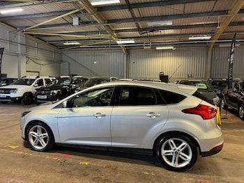 Used Ford Focus 2015 for sale - 75716137: Photo