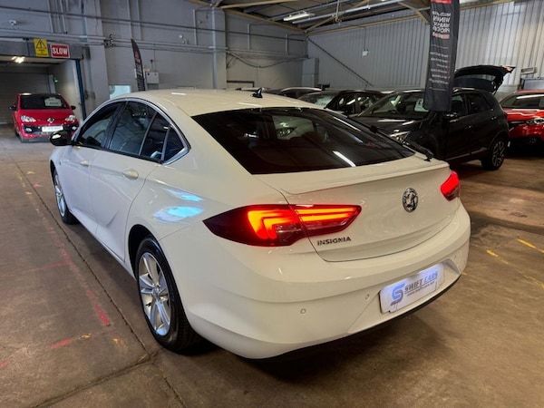 Used Vauxhall Insignia 2021 for sale - 75685153: Photo 5
