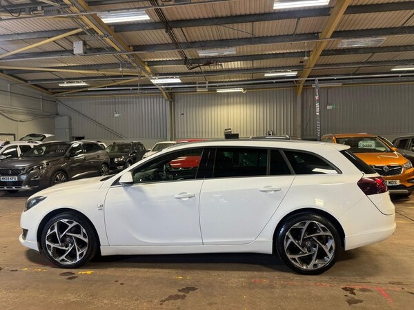 Used Vauxhall Insignia 2015 for sale - 76291996: Photo 4