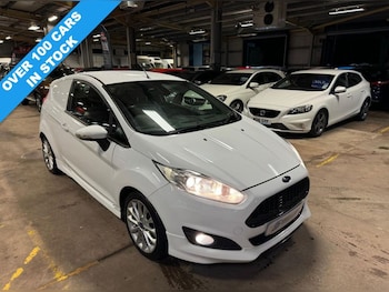 Used Ford Fiesta 2017 for sale - 77436775: Photo