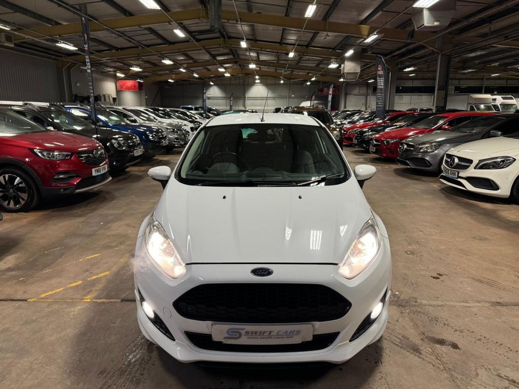 Used Ford Fiesta 2017 for sale - 77436775: Photo 2