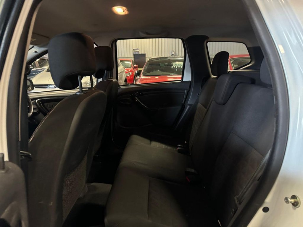 Used Dacia Duster 2015 for sale - 76910397: Photo 14