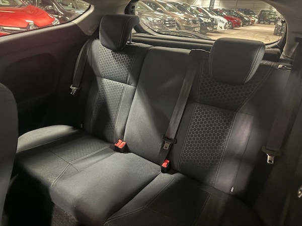 Used Ford Fiesta 2012 for sale - 73661185: Photo 12