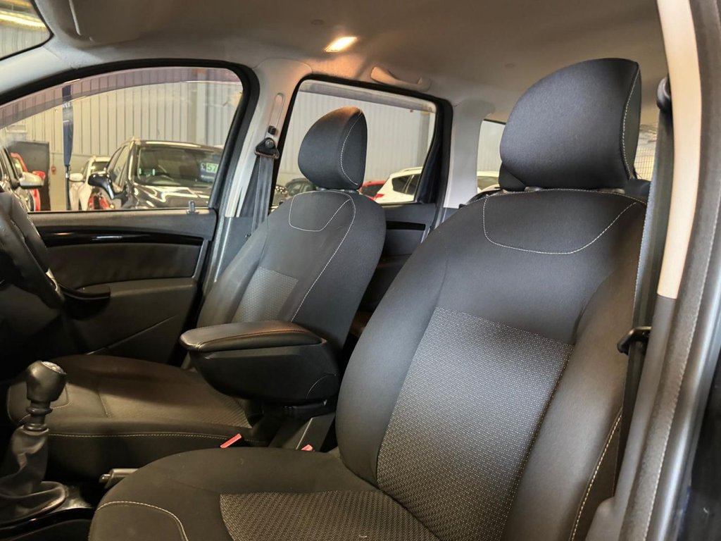 Used Dacia Duster 2014 for sale - 77557990: Photo 16