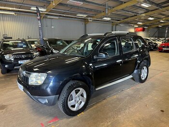 Used Dacia Duster 2014 for sale - 77557990: Photo