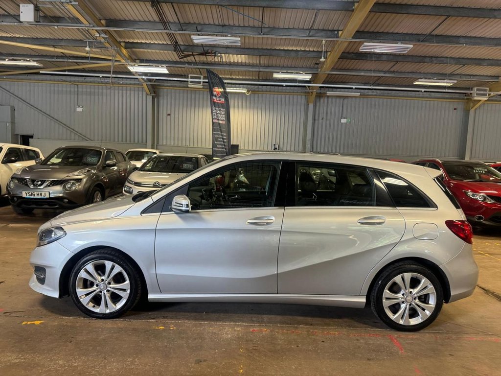 Used Mercedes-Benz B Class 2015 for sale - 76470001: Photo 4