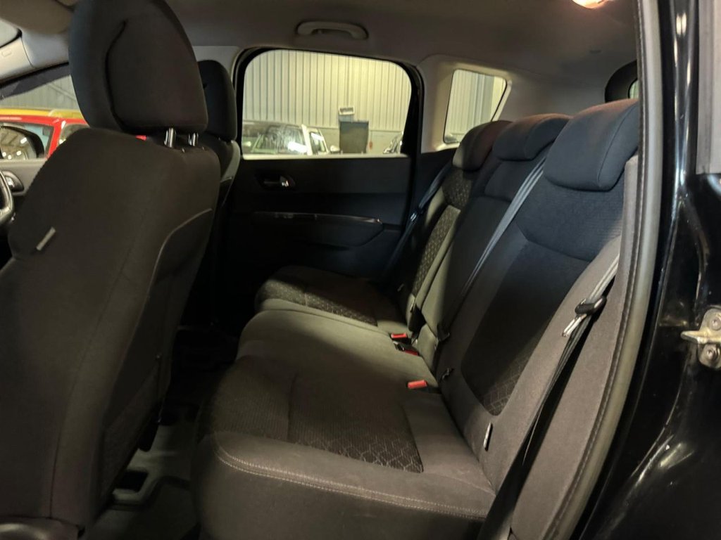 Used Peugeot 3008 2014 for sale - 77764861: Photo 13