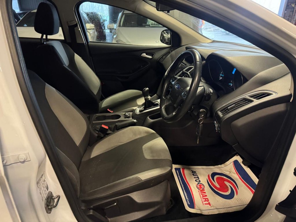 Used Ford Focus 2012 for sale - 76792163: Photo 9