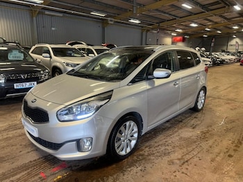 Used Kia Carens 2014 for sale - 78002476: Photo