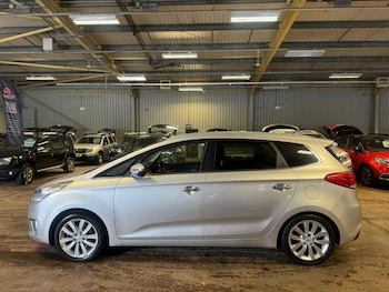 Used Kia Carens 2014 for sale - 78002476: Photo