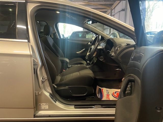 Used Ford Mondeo 2013 for sale - 76417116: Photo 10