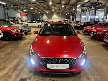 Used Hyundai i30 2017 for sale - 78985390: Photo