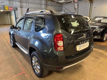 Used Dacia Duster 2016 for sale - 79598284: Photo