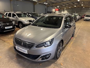 Used Peugeot 308 2016 for sale - 76429982: Photo
