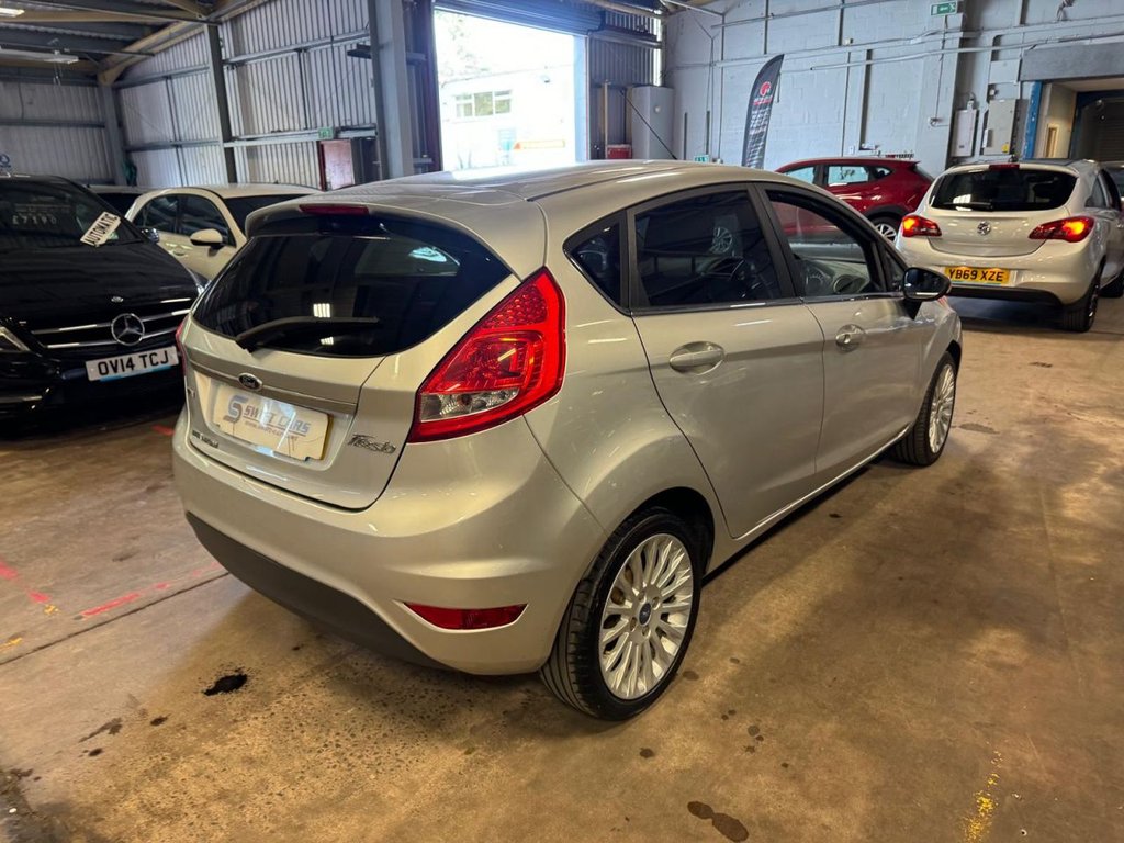 Used Ford Fiesta 2011 for sale - 77080578: Photo 6