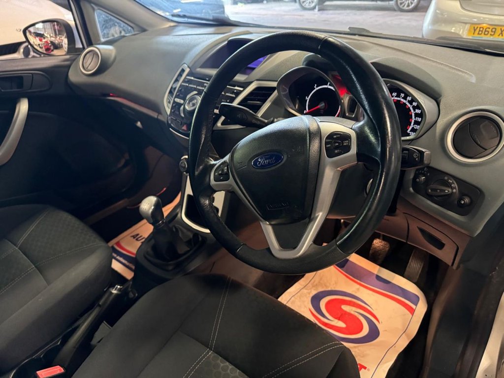 Used Ford Fiesta 2011 for sale - 77080578: Photo 9