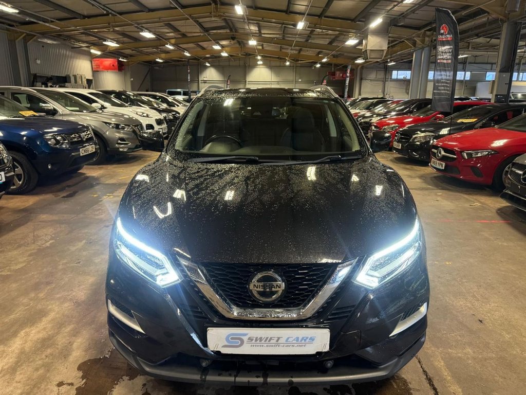 Used Nissan Qashqai 2018 for sale - 77421732: Photo 2