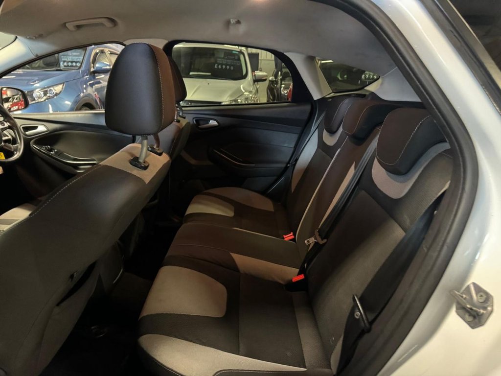 Used Ford Focus 2014 for sale - 76923227: Photo 13