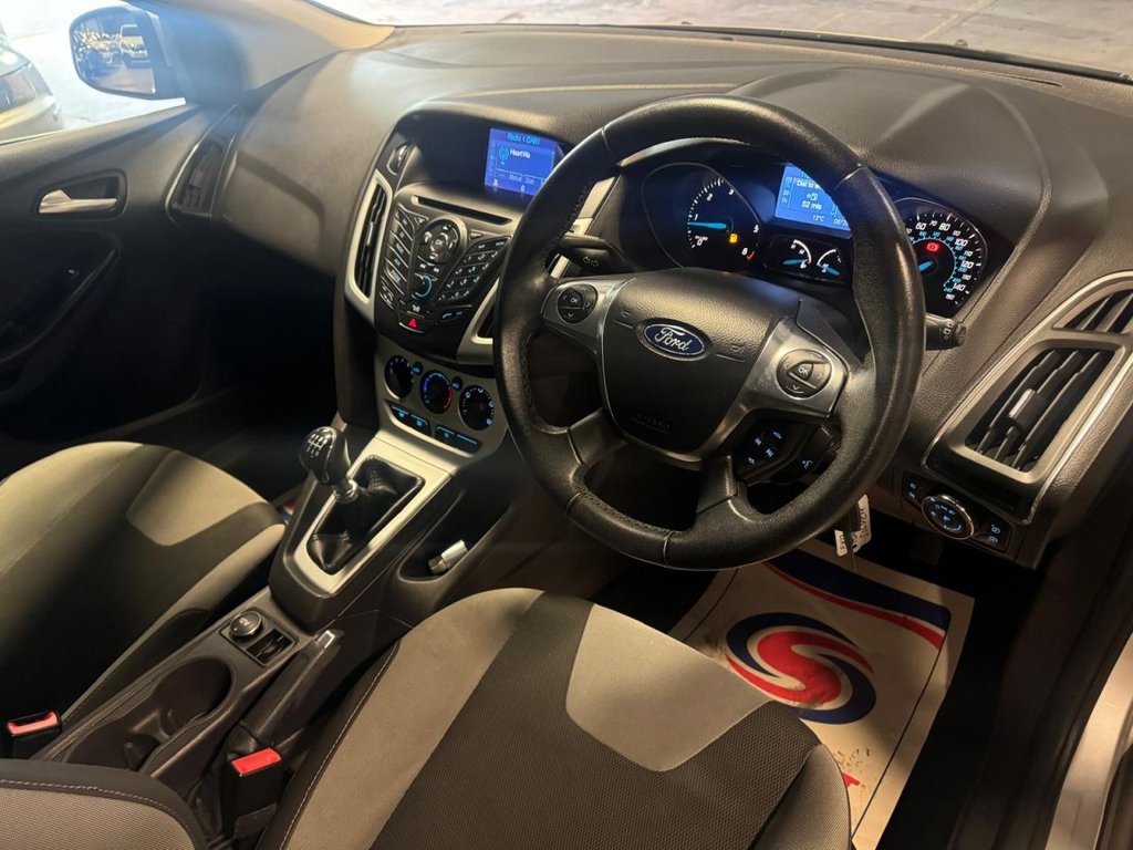 Used Ford Focus 2012 for sale - 76617354: Photo 10