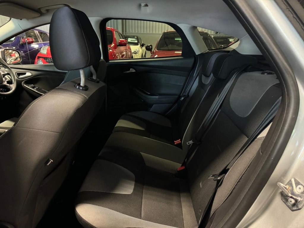 Used Ford Focus 2012 for sale - 76617354: Photo 13