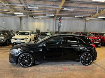 Used Mercedes-Benz A-Class 2015 for sale - 77327876: Photo