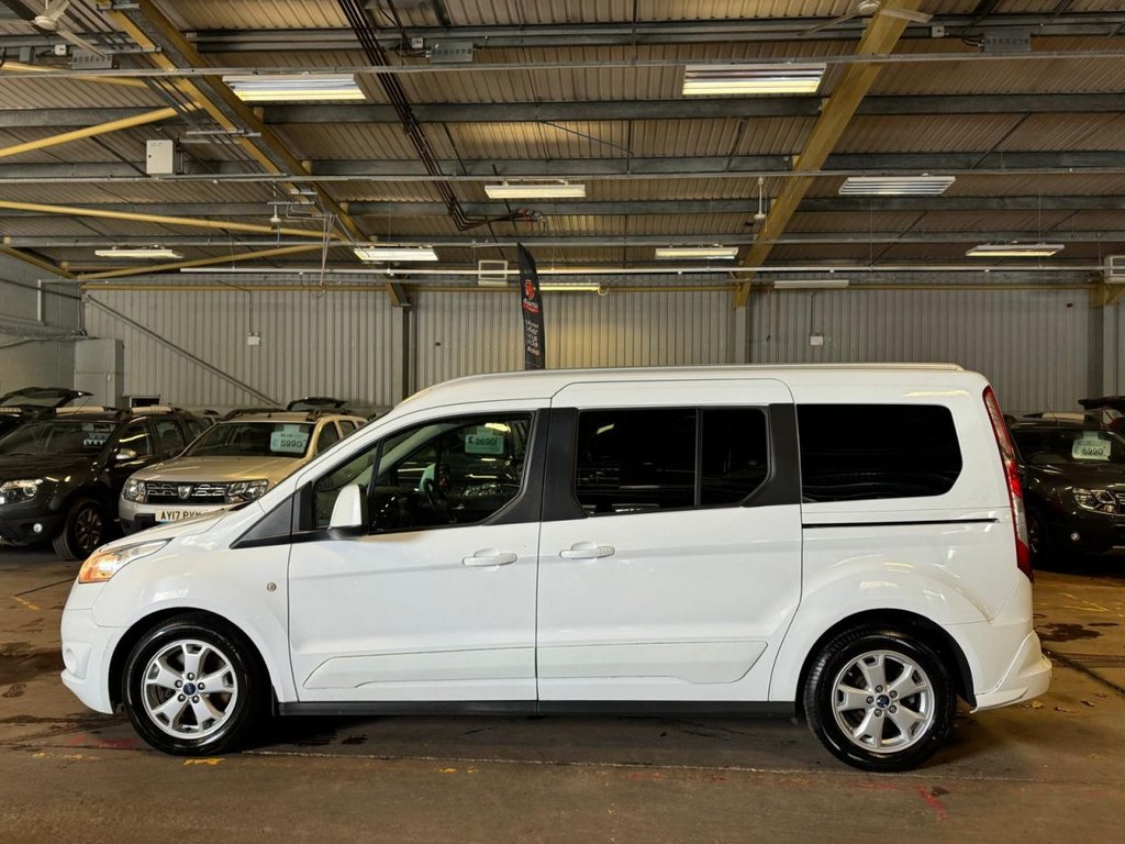 Used Ford Grand Tourneo Connect 2015 for sale - 77880262: Photo 4