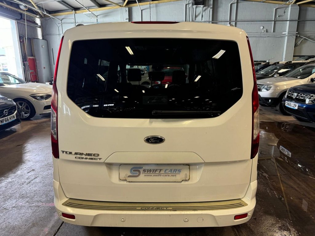 Used Ford Grand Tourneo Connect 2015 for sale - 77880262: Photo 6