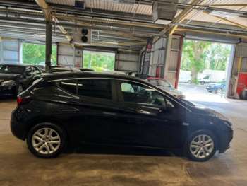 2015 (65) - 1.6 CDTi 16V Design 5dr