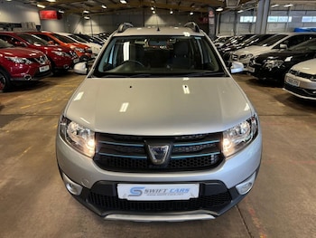 Used Dacia Sandero Stepway 2016 for sale - 75456343: Photo