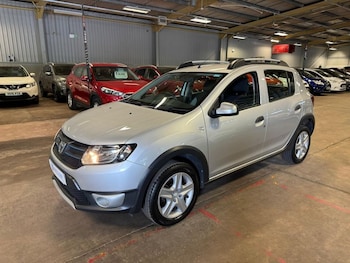 Used Dacia Sandero Stepway 2016 for sale - 75456343: Photo