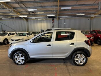 Used Dacia Sandero Stepway 2016 for sale - 75456343: Photo