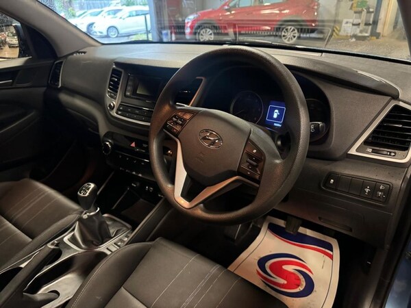 Used Hyundai TUCSON 2016 for sale - 76163201: Photo 11