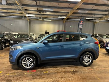 Used Hyundai TUCSON 2016 for sale - 76163201: Photo 4