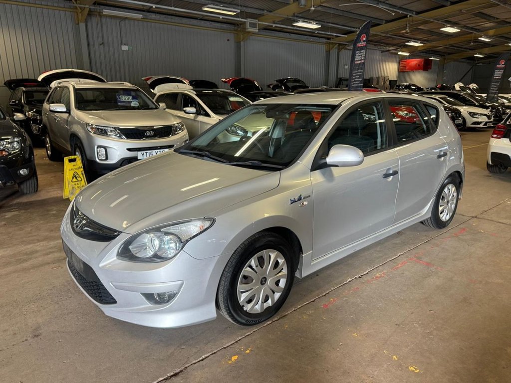 Used Hyundai i30 2012 for sale - 77990711: Photo 3