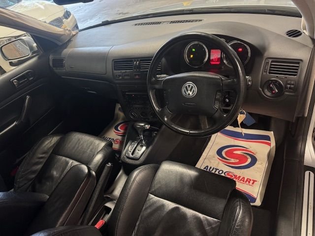 Used Volkswagen Bora 2005 for sale - 76376342: Photo 10