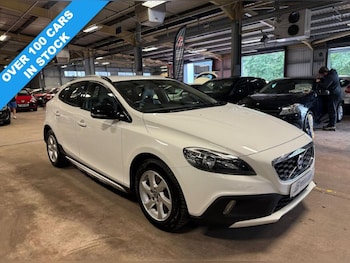 Volvo - V40 Cross Country