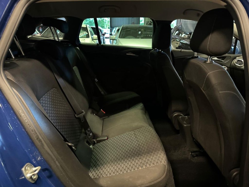 Used Vauxhall Astra 2018 for sale - 77369210: Photo 11