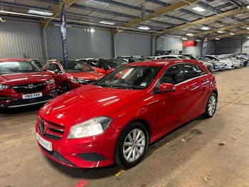 Used Mercedes-Benz A-Class 2015 for sale - 77319534: Photo