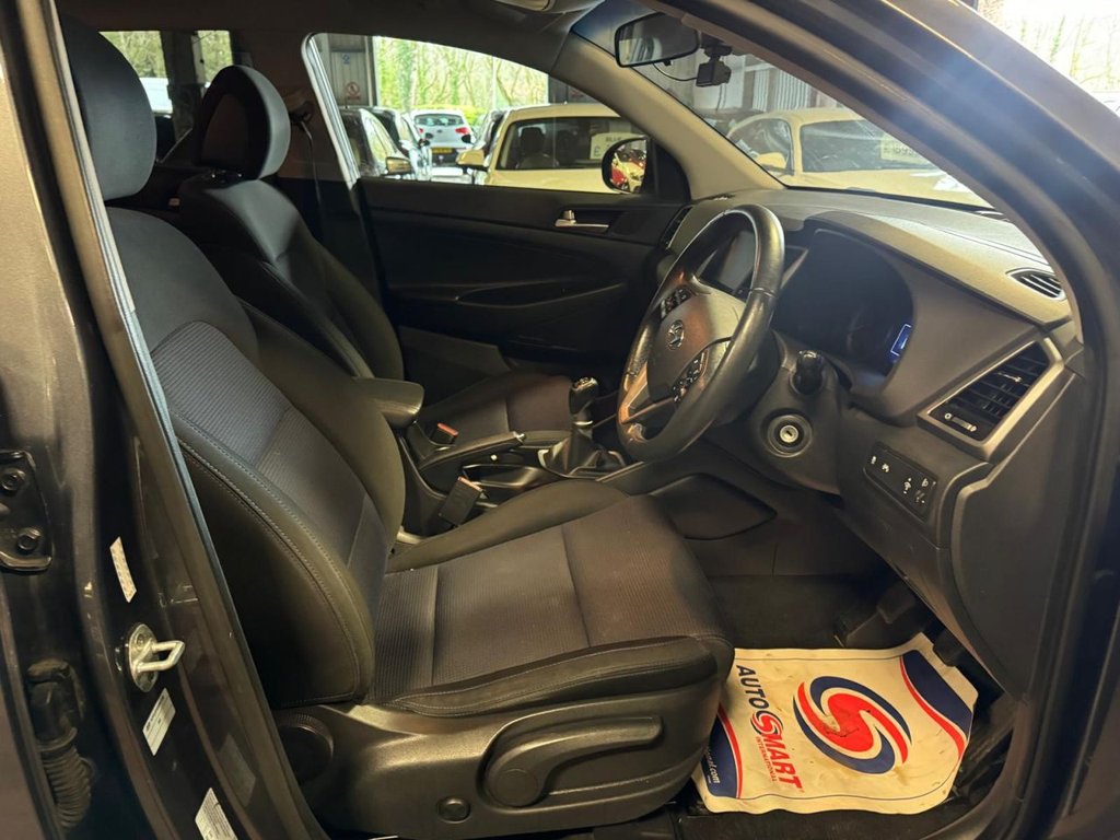 Used Hyundai TUCSON 2017 for sale - 77642263: Photo 10