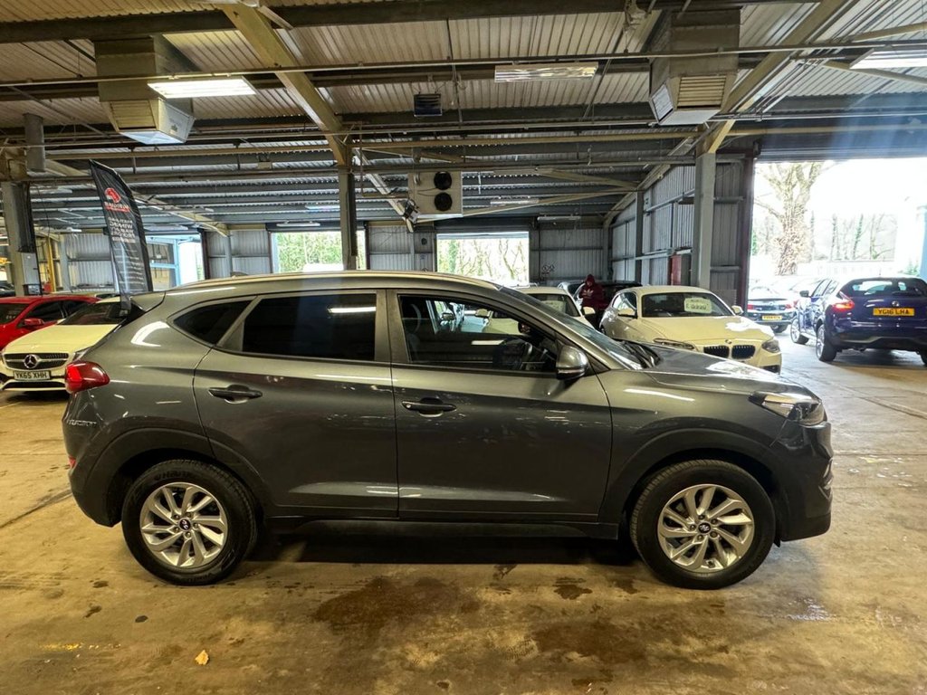 Used Hyundai TUCSON 2017 for sale - 77642263: Photo 8