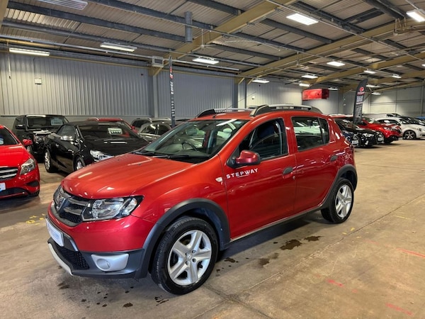 Used Dacia Sandero Stepway 2015 for sale - 72486148: Photo 3