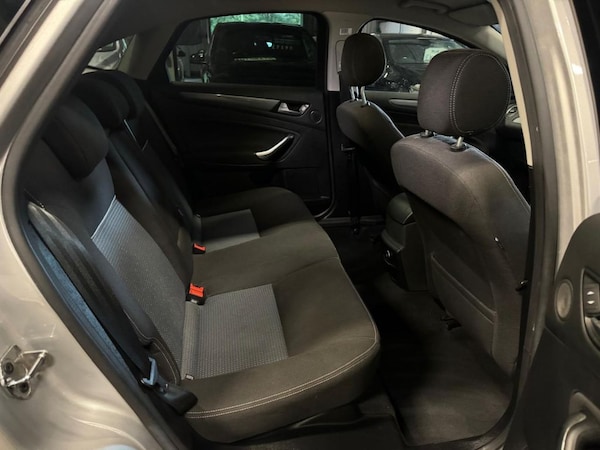 Used Ford Mondeo 2014 for sale - 75947571: Photo 10