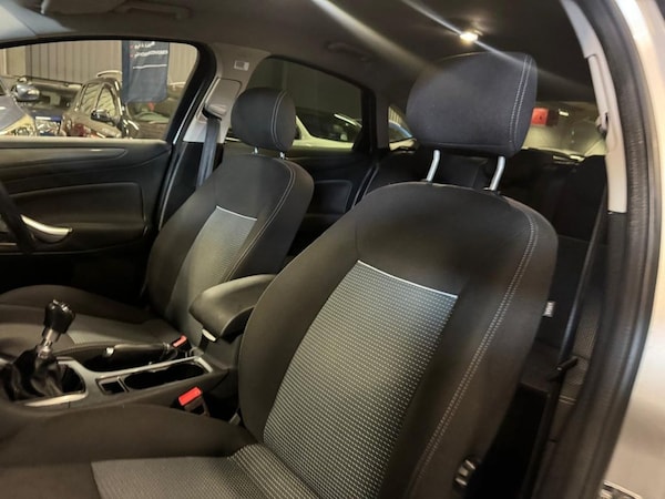 Used Ford Mondeo 2014 for sale - 75947571: Photo 12
