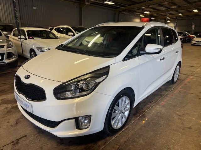 Used Kia Carens 2016 for sale - 76570099: Photo 3