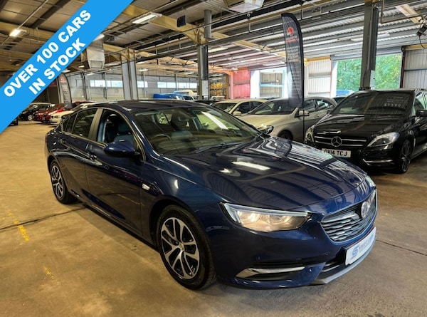 Used Vauxhall Insignia 2019 for sale - 75666361: Photo 1