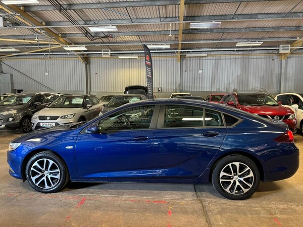 Used Vauxhall Insignia 2019 for sale - 75666361: Photo 4